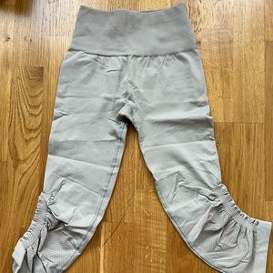 Cropped Lululemon leggings